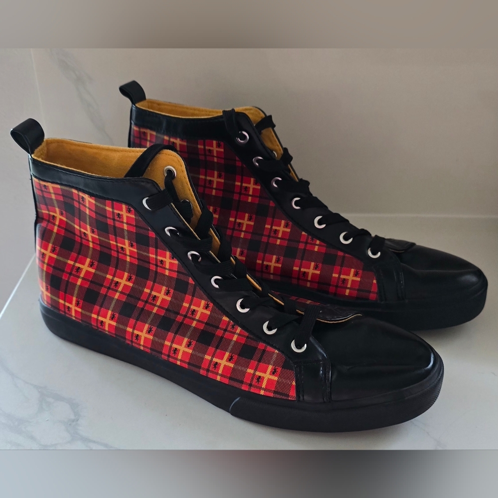 Rare Harry Potter Gryffindor Hot Topic Plaid High Top Sneakers Unisex Size 12 M